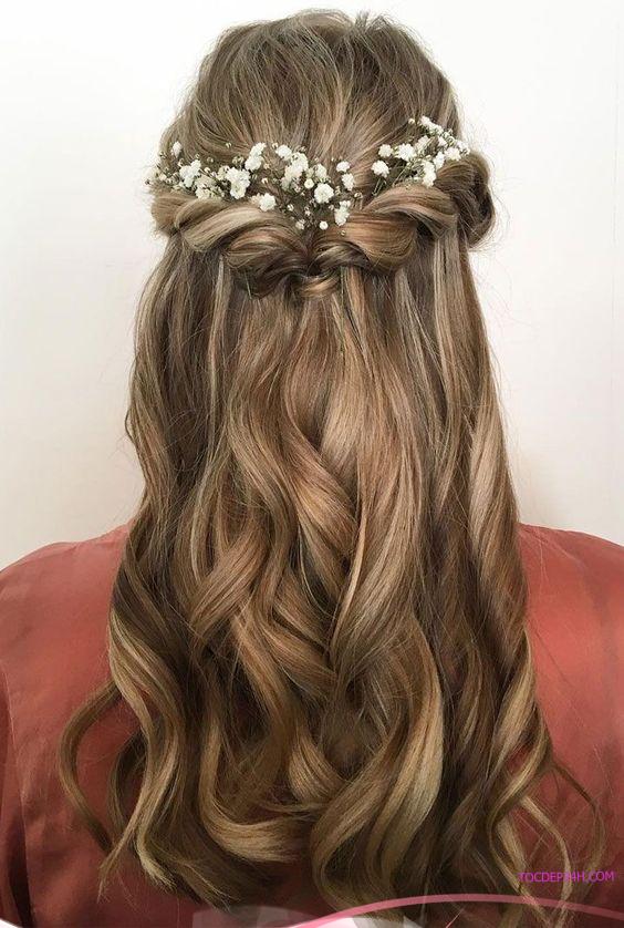 Hướng dẫn 8 kiểu tết tóc cô dâu đơn giản dễ làm